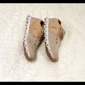 On-Running Cloud Sneaker